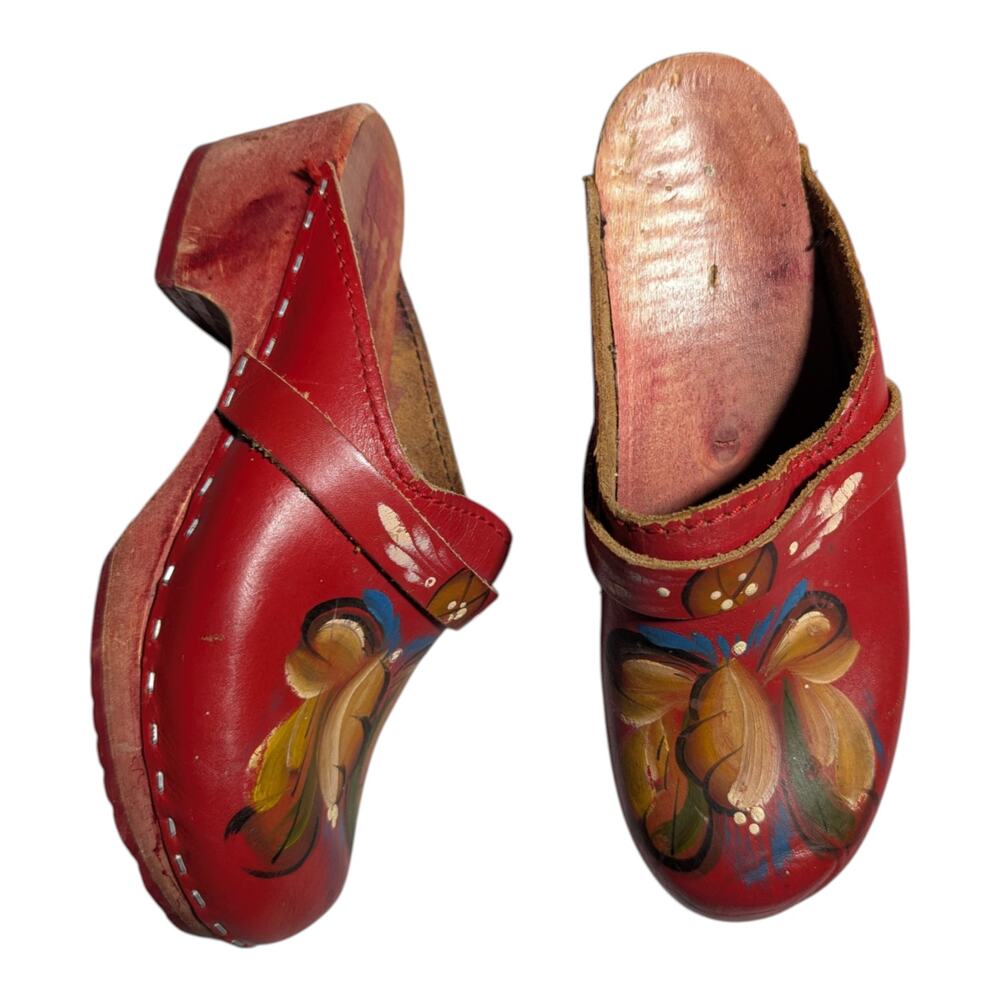 Vtg 1970s Holie Red Leather Hand Painted Wooden Sole Swedish Clogs Sz 36 5.5